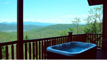 Top 10 Dollywood Cabins with Mountain Views & Hot Tubs
